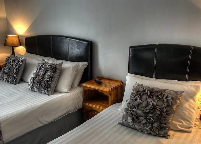 The Kildare Street By Thekeycollections