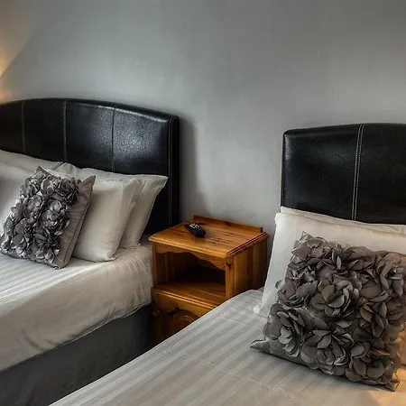 The Kildare Street By Thekeycollections